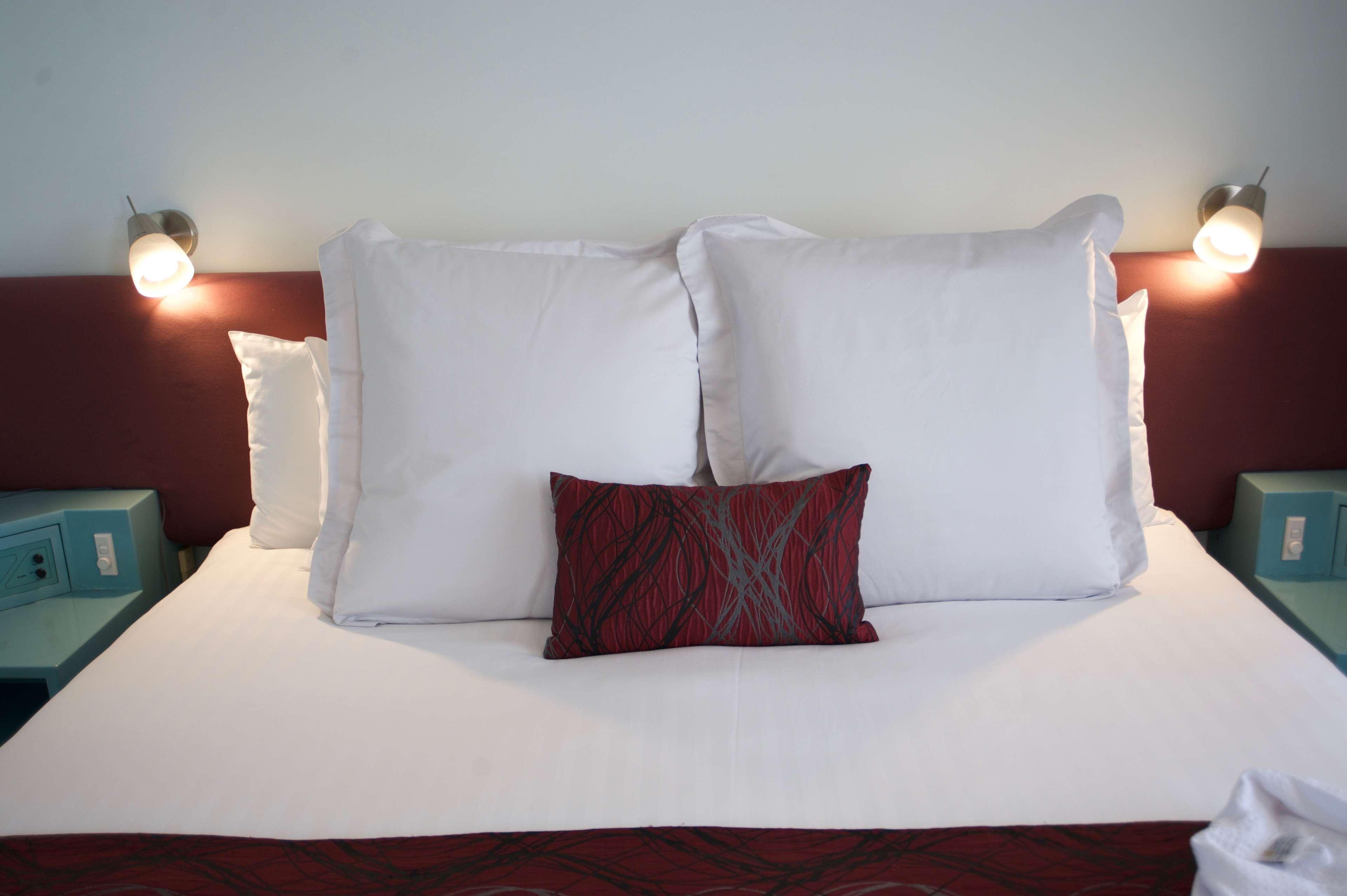 Best Western Plus Easton Inn & Suites Exterior photo